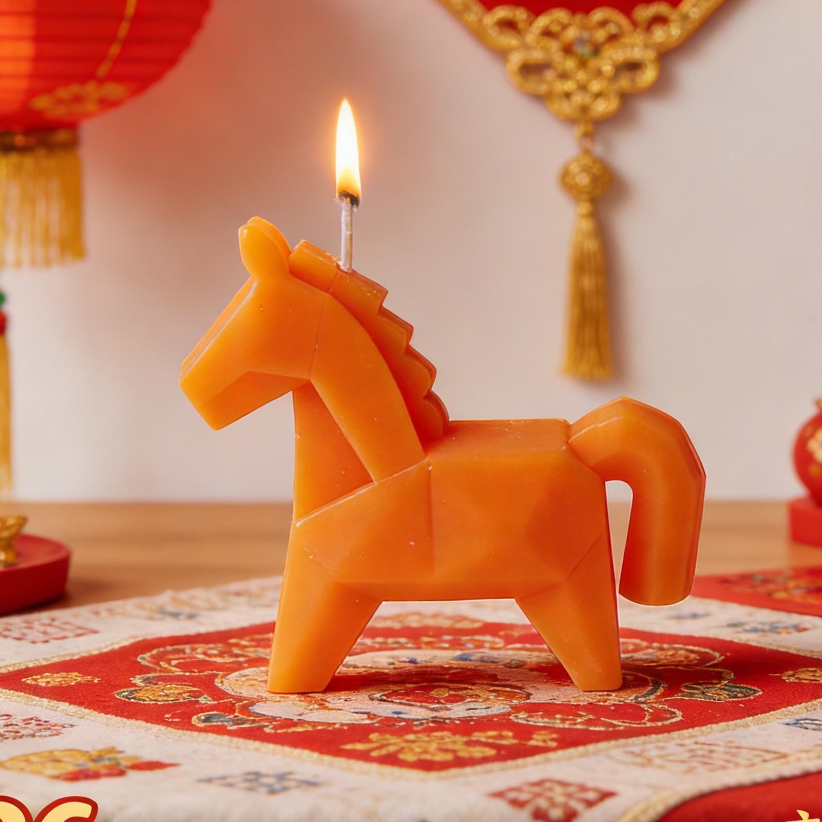 Woodworking Horse - Candela Profumata a Forma di Cavallo,